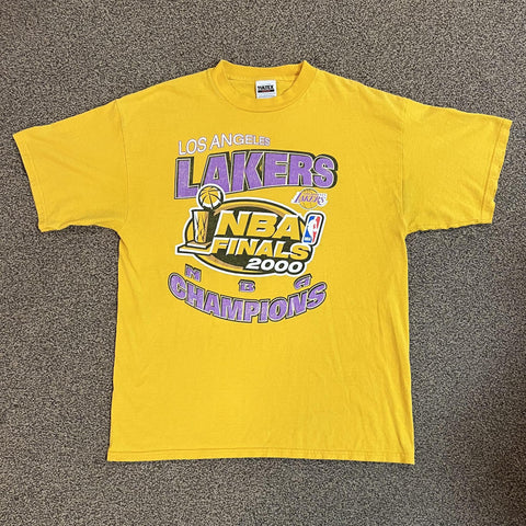 Vintage 2000 LA Lakers NBA Finals Champions Tee