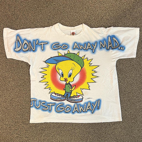 Vintage 1997 Looney Tunes Tweety Just Go Away Tee